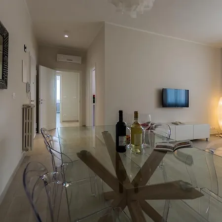 Appartement St. Vitale's Basilic View Elegant *